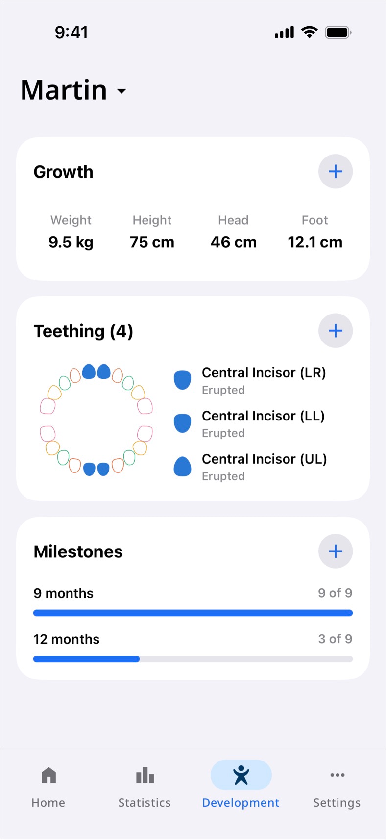 Baby Notes development screen showing growth, teething, and milestone details